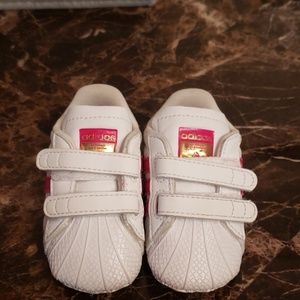 Gently worn Shell Top Adidas